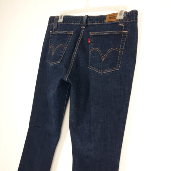 Levi's 525 Women's Bootcut Jeans Size 16 Dark Wash Blue Denim Frayed Raw Hem - Picture 4 of 15